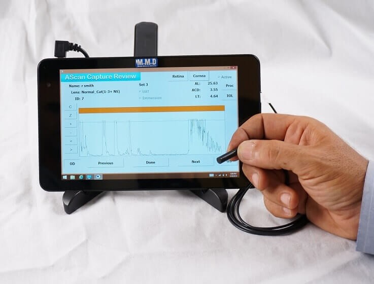 A Scan Biometer LR1 1 NeurOptics NPi 100 Automated Handheld Pupillometer
