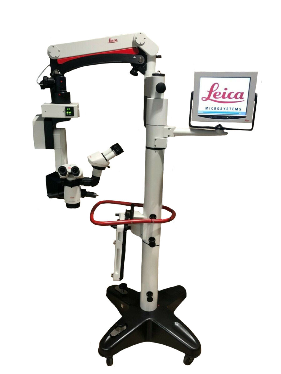 Leica Heerbrugg M820 on F19 Stand Ophthalmic Microscope w Observation Oculars Takagi OM 9 Operating Microscope