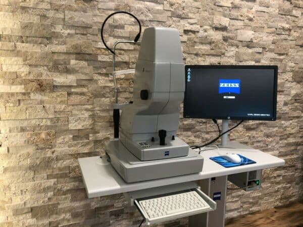 zeiss visucam 600x450 Zeiss Visucam NMFA Non Mydriatic Digital Fundus Camera Fluorescein Angiography